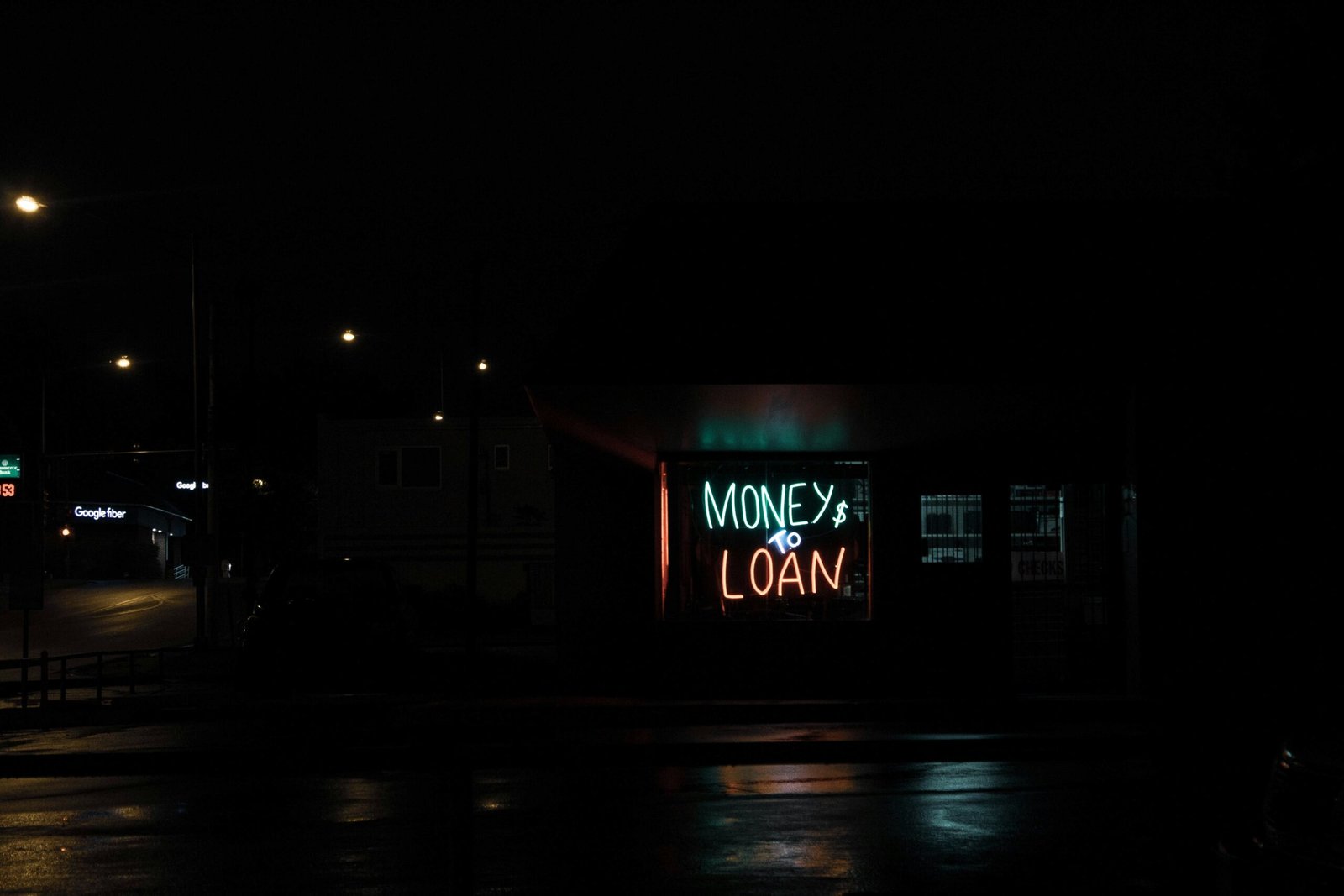 Bad Credit Lenders No Guarantor: Pros and Cons